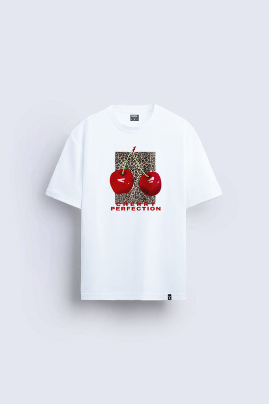 minimal baskılı beyaz oversize tişört
